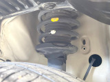 お車を安心してお乗りいただく為には、足回りの定期点検が欠かせません。サービスサポート(有償保証)では無料点検もご提供しており、安心のカーライフをお過ごしいただけるサポート体制が整っています。