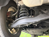 お車を安心してお乗りいただく為には、足回りの定期点検が欠かせません。サービスサポート(有償保証)では無料点検もご提供しており、安心のカーライフをお過ごしいただけるサポート体制が整っています。