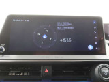 ディスプレイオーディオを装備。スマホとクルマをつなぐことで、これまでのナビに加えて、いろんなサービスが楽しめます。