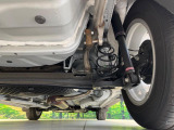 お車を安心してお乗りいただく為には、足回りの定期点検が欠かせません。サービスサポート(有償保証)では無料点検もご提供しており、安心のカーライフをお過ごしいただけるサポート体制が整っています。