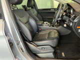 東名高速道路 静岡IC出口を右折していただき、直進約1km左手に当店がございます。ご来店の際はお気軽にご連絡ください。