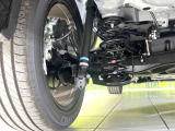 お車を安心してお乗りいただく為には、足回りの定期点検が欠かせません。サービスサポート(有償保証)では無料点検もご提供しており、安心のカーライフをお過ごしいただけるサポート体制が整っています。