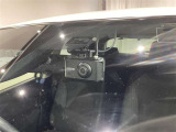 安心・安全なカーライフに必須のドライブレコーダーを装備!あおり運転や事故に遭遇した際の状況も映像で記録します。