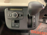 群馬ダイハツでは、安心してお乗りいただけるようにすべての車に検査・クリーニングを実施しています。