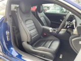 ●レザーシート:高級感漂うブラックレザーシートは、使用感も少なく良好なコンディションを保っております!その他、気になる箇所がございましたらお気軽にお問合せ下さい!