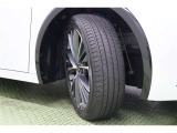 タイヤサイズ 195/50R19。