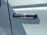 ハイブリッド仕様のお車です。