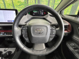 【純正革巻きステアリング】上質な革を使用することで、手にしっかり馴染みとても運転しやすいハンドルです♪
