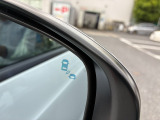 【安全装備】後方からの車両接近を知らせるブラインドスポットが付いてます。ついてて珍しい装備です