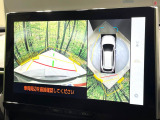 【パノラミックビューモニター】専用のカメラにより、上から見下ろしたような視点で360度クルマの周囲を確認することができます☆縦列駐車や幅寄せ時に活躍してくれます♪