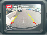 ●ガイドライン付きバックカメラ:不安な駐車もこれで安心!ガイドライン付きなので狭い箇所での駐車もラクラクです!