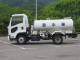 フォワード 散水車 