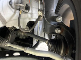 お車を安心してお乗りいただく為には、足回りの定期点検が欠かせません。サービスサポート(有償保証)では無料点検もご提供しており、安心のカーライフをお過ごしいただけるサポート体制が整っています。