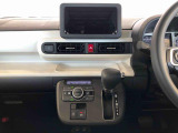 温度を設定すれば、自動で車内の温度管理をしてくれる優れものです♪ATミッションで運転楽々
