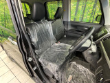 運転席シート廻りは使用感も少なく、良好な状態となっています。丁寧に使われていたことがよくわかりますね。