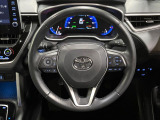 【純正革巻きステアリング】上質な革を使用することで、手にしっかり馴染みとても運転しやすいハンドルです♪