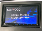 【ナビゲーション】目的地までしっかり案内してくれる使いやすいナビ。Bluetooth接続すればお持ちのスマホやMP3プレイヤーの音楽を再生可能!毎日の運転がさらに楽しくなります!!