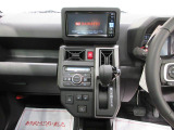 中古車は一物一価、同じようなお車でも、整備状況、外内装の状態など様々です。