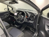 見通しのよいすっきりとした視界で、誰でも運転しやすいです。運転のしやすさは疲れにくさにも繋がりますよ♪