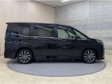 「中古車ハイブリッド保証」付き。ハイブリット機構を無償で保証します。保証期間は初度登録年月から10年目まで、または3年間の長い方。但し累計走行距離が20万km以内。