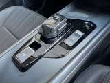 SPORT、ECO、NORMALの3種類のドライブモードを設定☆SPORTモードでは、より力強い加速感☆前後の動きだけで簡単に操作できる先進的なデザインの電制シフト☆扱いやすく、手に馴染みやすい☆