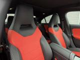 車種、年数、プランにて金利は変動致しますが、ローンシュミレーション作成も可能となりますので、お気軽にお申し付け下さいませ。