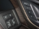 運転席のパワーシートは3名様分までメモリー機能付きです。