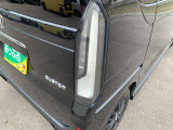 社外アルミヒールやローダウンサス・車高調・革調シートカバー・LEDヘッドライト・エアロパーツ・ナビ・バックカメラ・ETCなど社外パーツも販売・取り付け可能です。是非ご相談ください!