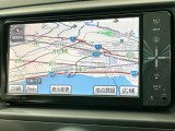 【ナビゲーション】目的地までしっかり案内してくれる使いやすいナビ。Bluetooth接続すればお持ちのスマホやMP3プレイヤーの音楽を再生可能!毎日の運転がさらに楽しくなります!!