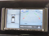 アラウンドビューモニタを装備しております。駐車時に大変役立ちますよ♪運転が苦手な方の味方になってくれます。