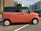 【スライド】リヤドアはスライドタイプなのでちょっと狭い駐車場でも乗り降り安心◎ワンアクションパワースライドドアなので指先ひとつでドアオープン!予約ロック機能付きで降りた後の行動もスムーズですよ♪