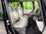 もちろん車内はキレイです♪よりクリーンな状態をキープしたいお客様には『ナノゾーンコート』がおすすめ!新型コロナウイルス対策や、除菌・消臭に効果を発揮し多くの方にご好評いただいております。