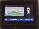 バックでの車庫入れも安心です! リアカメラが付いているバックモニター付のナビを装備しております。バンパーについているソナーや、操作線もついており距離感も画面から確認できます。