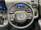 【ステアリングスイッチ】運転中、前方から目線をそらすことなく、オーディオ等の操作が可能な便利機能!安心&快適なドライブを演出してくれます♪