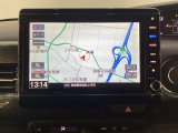 ナビゲーションはフルセグTV対応のGathers純正メモリーナビを搭載しています。Bluetoothオーディオ機能がありますので、スマートフォンなどの音楽も再生できます。