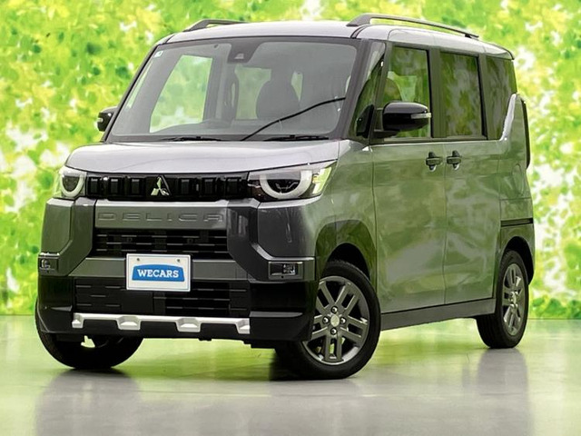 デリカミニ T プレミアム リミテッド エディション 4WD 