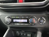 オートエアコンでワンタッチで一年中快適にドライブをお楽しみ頂けますよ(^_-)-☆