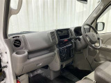 ☆前方も側方も後方も安心の運転視界☆