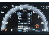 【トヨタセーフティーセンス】事故安全防止のためのドライバーサポート機能です。自動被害軽減ブレーキ、車線逸脱防止装置、自動ハイビームなどが付いています。今の時代にはぜひ欲しい装備ですよね♪