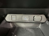 シガーソケット用の充電器が使用可能です!
