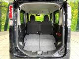 普段のお買い物や通勤、送迎等に十分な荷室スペースを確保しております。セカンドシートを倒すと、大きな荷物の積載も可能です♪