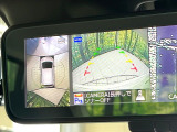 【アラウンドビューモニター】専用のカメラにより、上から見下ろしたような視点で360度クルマの周囲を確認することができます☆死角部分も確認しやすく、狭い場所での切り返しや駐車もスムーズに行えます。