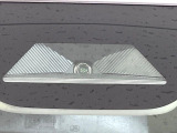 【ホンダセンシング】走行中に前方の車両等を認識し、衝突しそうな時は警報とブレーキで衝突回避と被害軽減をアシスト。より安全にドライブをお楽しみいただけます。