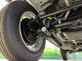 お車を安心してお乗りいただく為には、足回りの定期点検が欠かせません。サービスサポート(有償保証)では無料点検もご提供しており、安心のカーライフをお過ごしいただけるサポート体制が整っています。