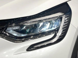 ●LEDヘッドライト:夜間走行時も良好な視界を確保し安心して運転できる高輝度LEDヘッドライトを装備!点灯速度が早く、消費電力も抑えられています。