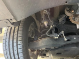 お車を安心してお乗りいただく為には、足回りの定期点検が欠かせません。サービスサポート(有償保証)では無料点検もご提供しており、安心のカーライフをお過ごしいただけるサポート体制が整っています。