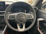 【ステアリングスイッチ】運転中、前方から目線をそらすことなく、オーディオ等の操作が可能な便利機能!安心&快適なドライブを演出してくれます♪