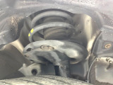 お車を安心してお乗りいただく為には、足回りの定期点検が欠かせません。サービスサポート(有償保証)では無料点検もご提供しており、安心のカーライフをお過ごしいただけるサポート体制が整っています。
