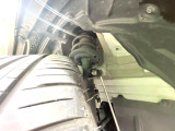 お車を安心してお乗りいただく為には、足回りの定期点検が欠かせません。サービスサポート(有償保証)では無料点検もご提供しており、安心のカーライフをお過ごしいただけるサポート体制が整っています。