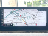 ●BMW純正ナビ:一体感のあるナビは、高級感ある車内を演出してくれます。オーディオ機能も充実しておりますので、運転もより楽しめます♪
